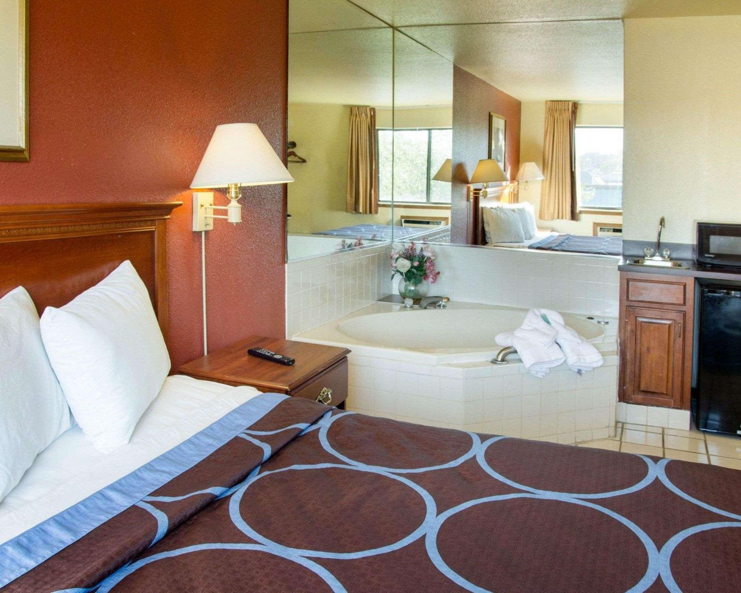 Rodeway Inn Florence - Cincinnati South Dış mekan fotoğraf